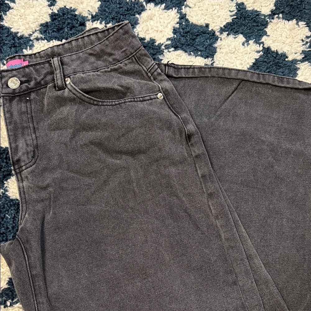 Edikted Raelynn Washed Low Rise Black Jeans